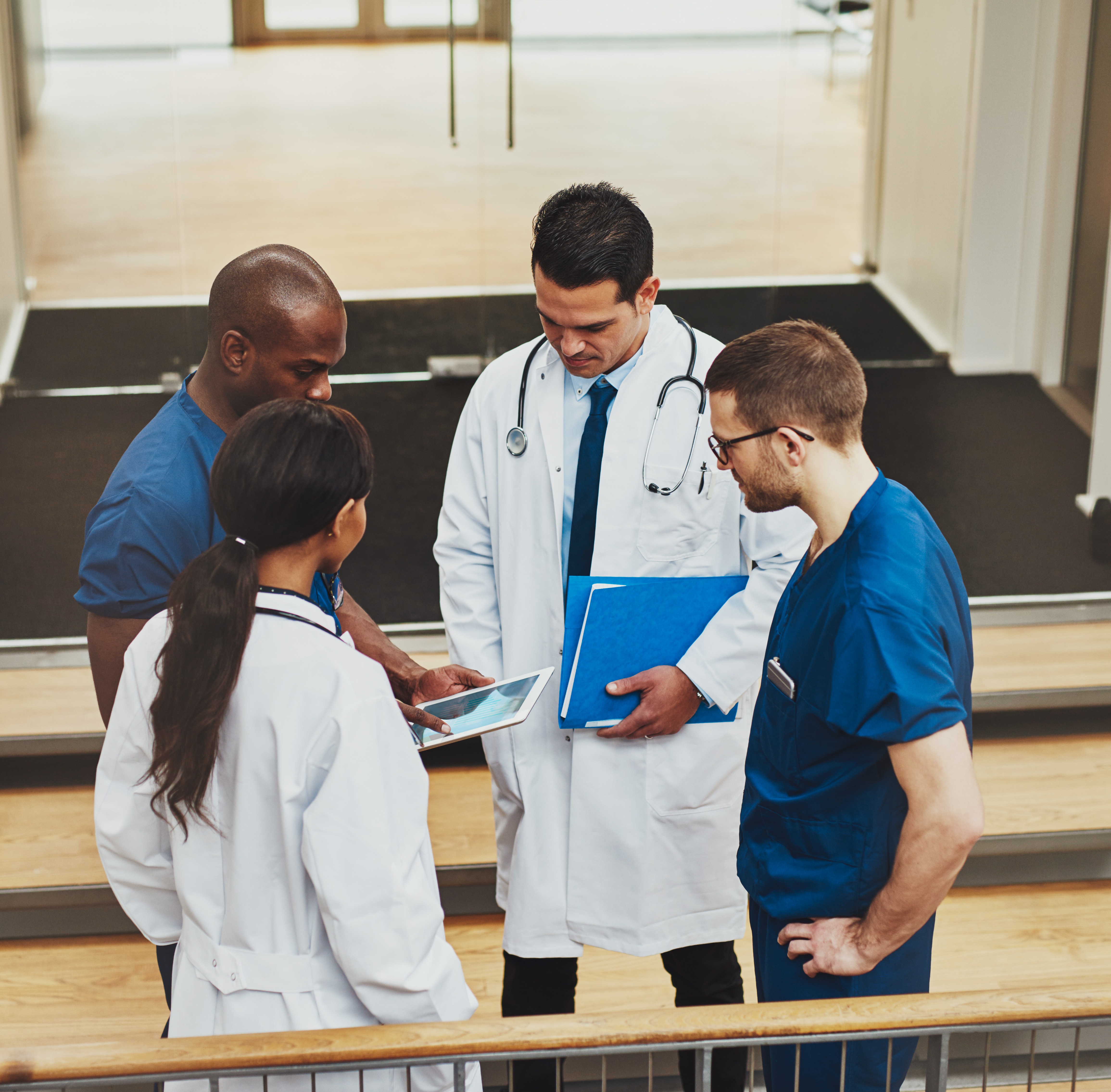Doctors consulting